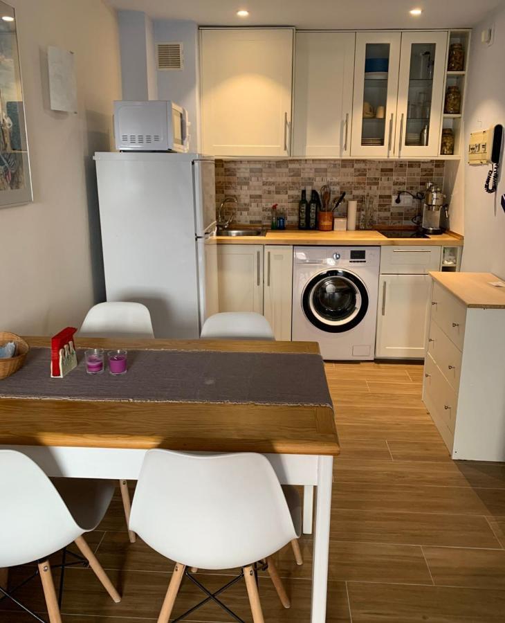 Appartamento Cosy In L Escala, 7 Mins Walk To The Closest Beach, Riells